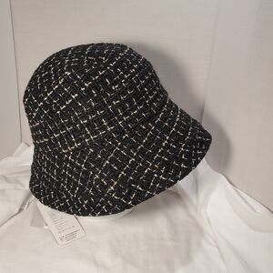 Cacuss Black w/Metallic Gold Tweed Bucket Hat Quiet Luxury Wool Blend 22.5" NWT